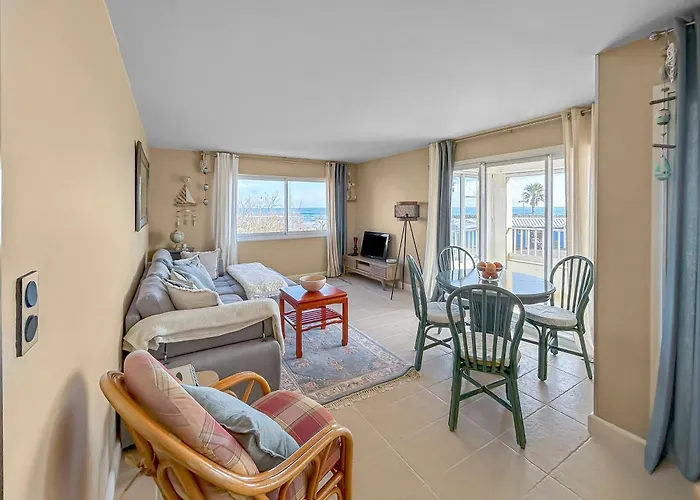 Les Pieds Dans L'eau T3 Vue Mer&parking * Agde